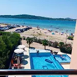 Duje