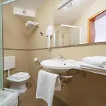 Duje 4* فوديس