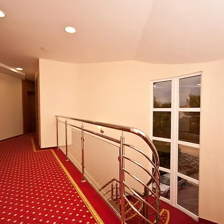 Duje Hotell 4*
