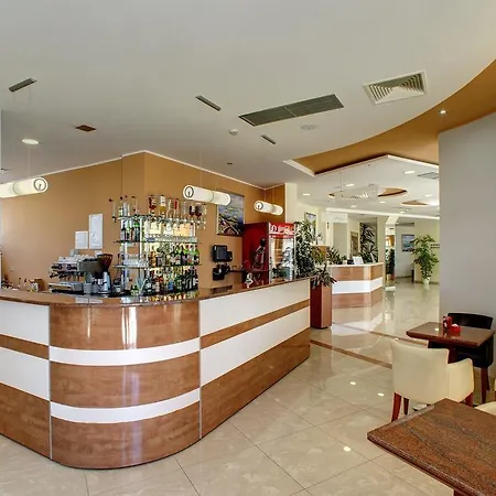 Duje Hotell Vodice