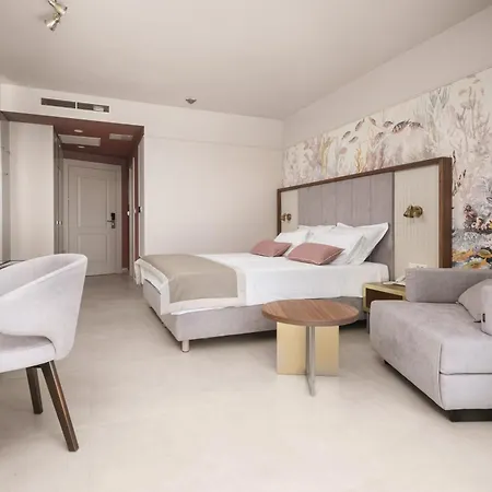 فندق Duje 4*