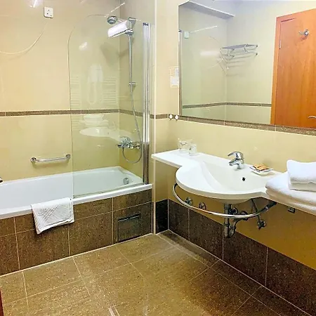 Duje 4* Vodice